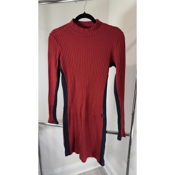 None Dresses & Skirts - Chic Ribbed Long Sleeve Dress - Red & Navy